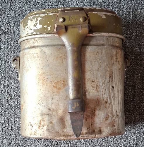 Metall nato feldbehälter - metall,